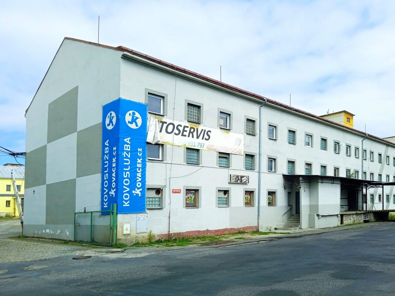 2+kk, Tovární, Chodov, okres Sokolov, 45 m² - 1