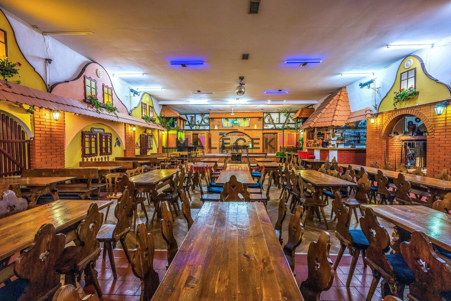 Restaurace · 592 m² · Kladno - Rozdělov, Středočeský kraj - 3