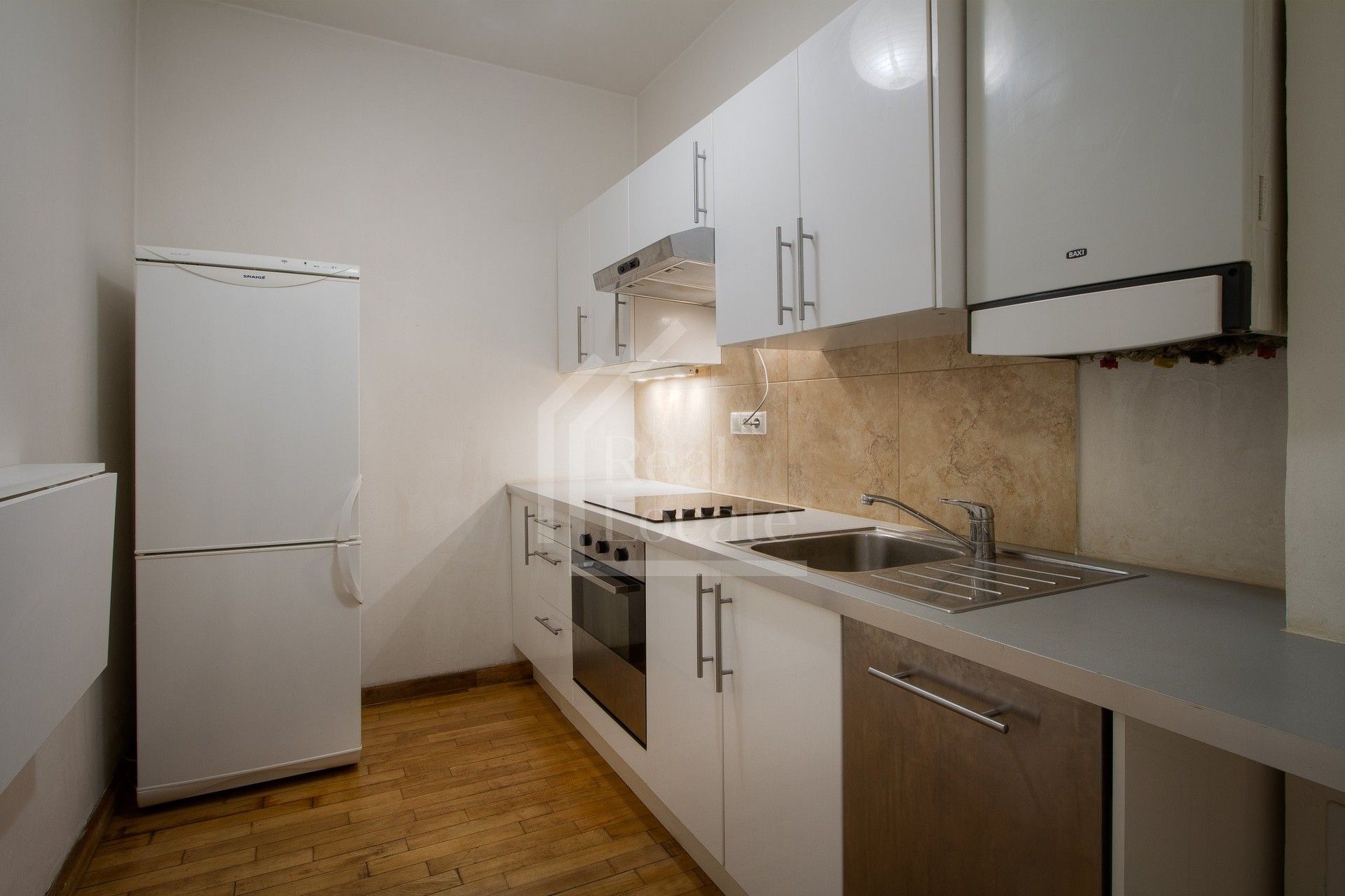2+kk, Komunardů, Praha, 47 m²