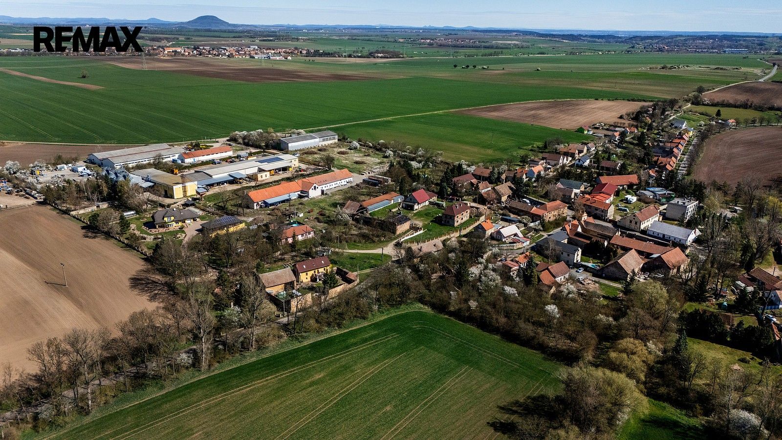 Prodej činžovní dům - Černuc - Bratkovice, okres Kladno, Středočeský kraj, 330 m² - 5