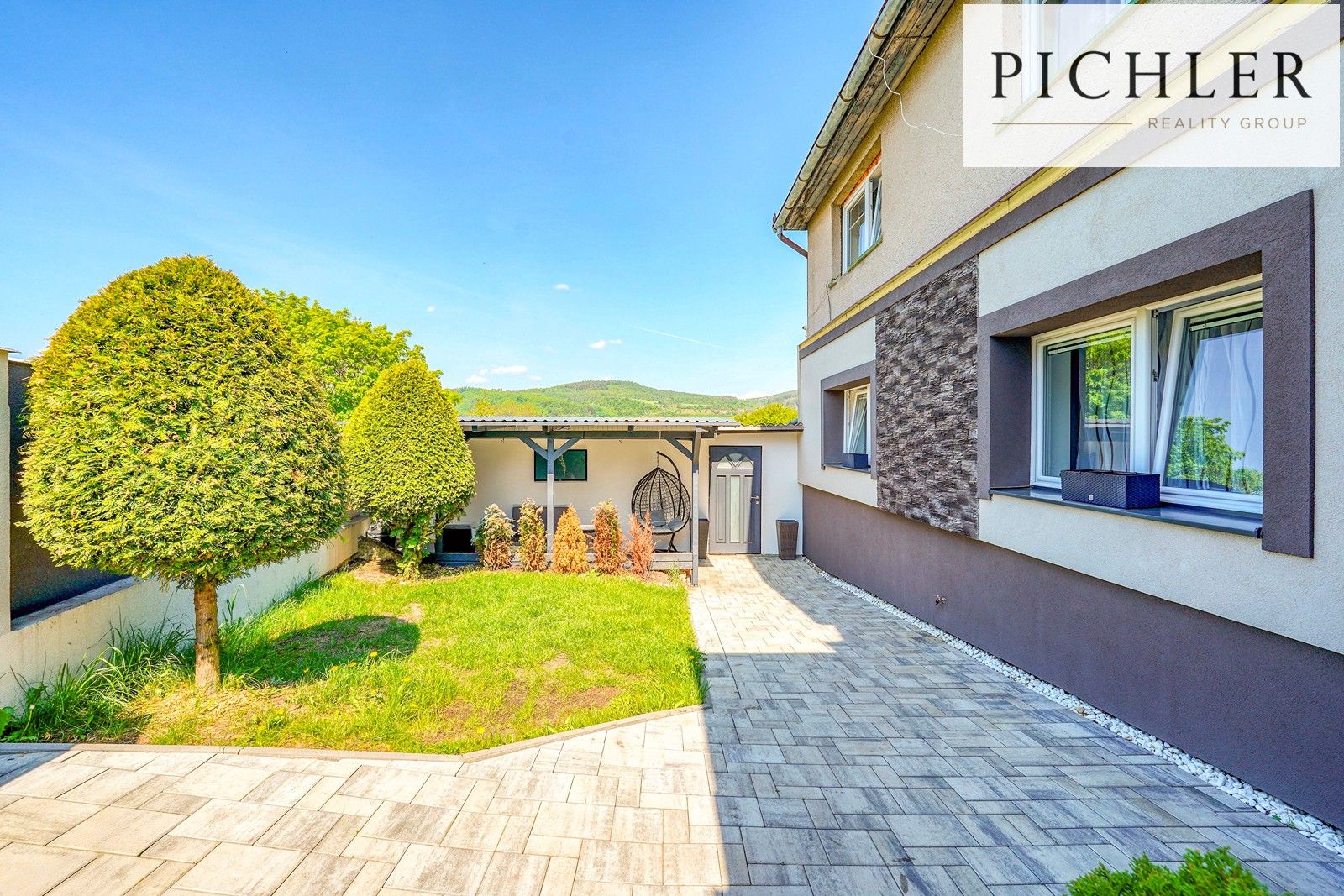 Prodej rodinný dům - Bavoryně, 67 m²