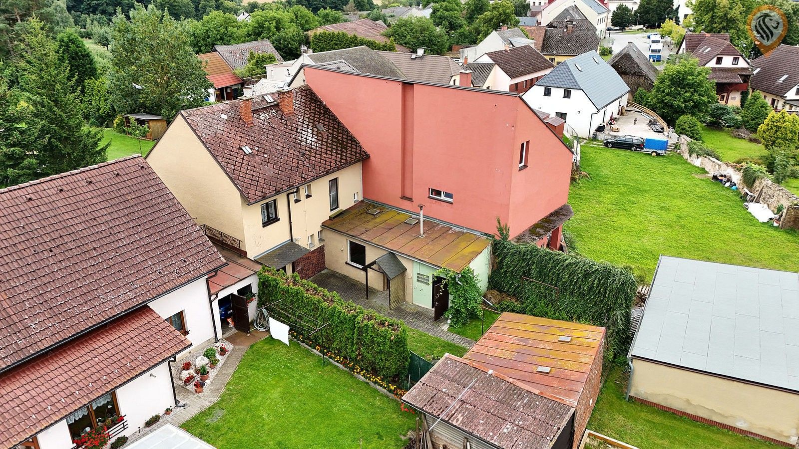 Rodinné domy, Strážov, okres Klatovy, 150 m² - 1