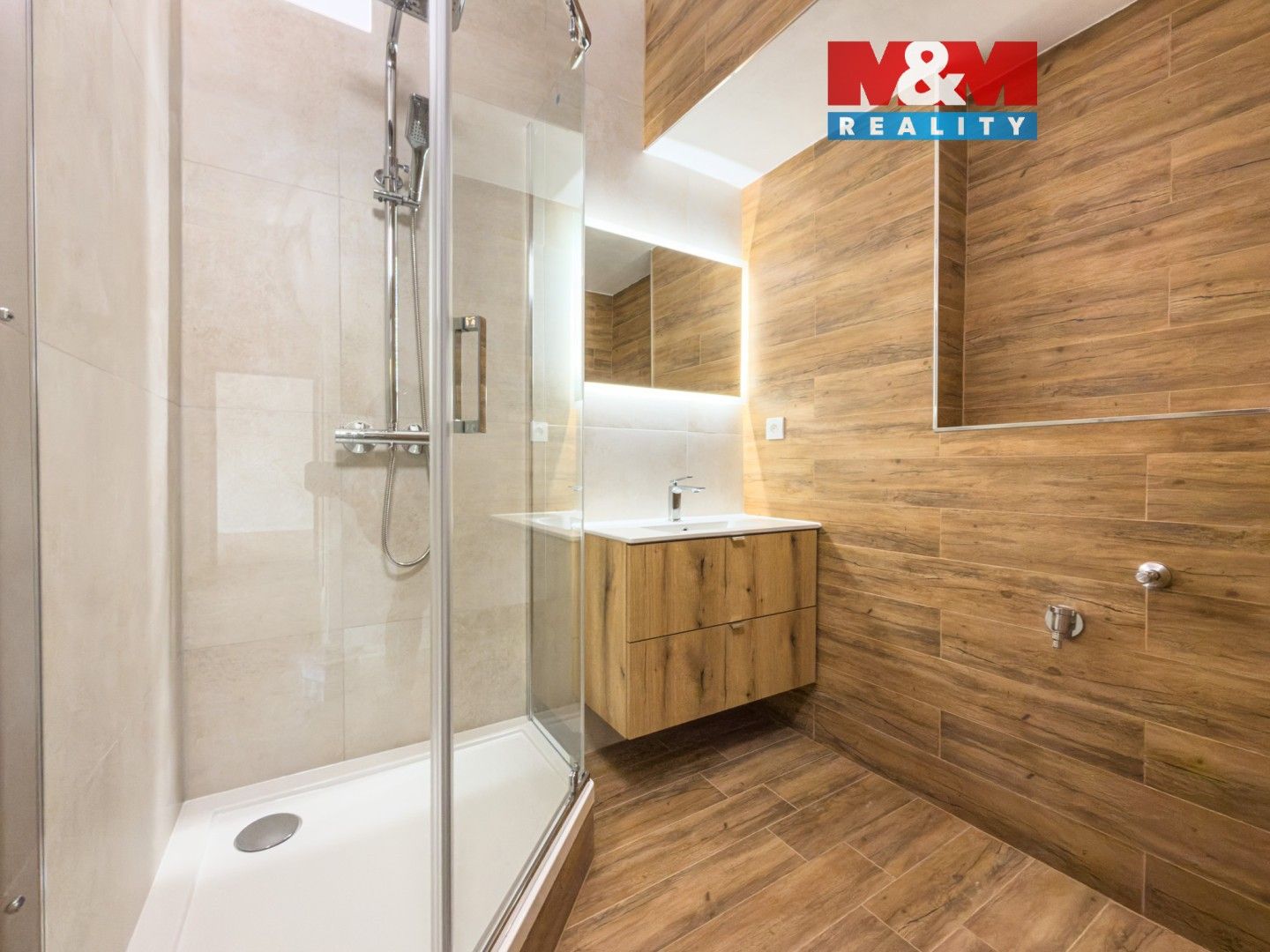 2+1, Nálepkovo náměstí, Ostrava, 61 m²