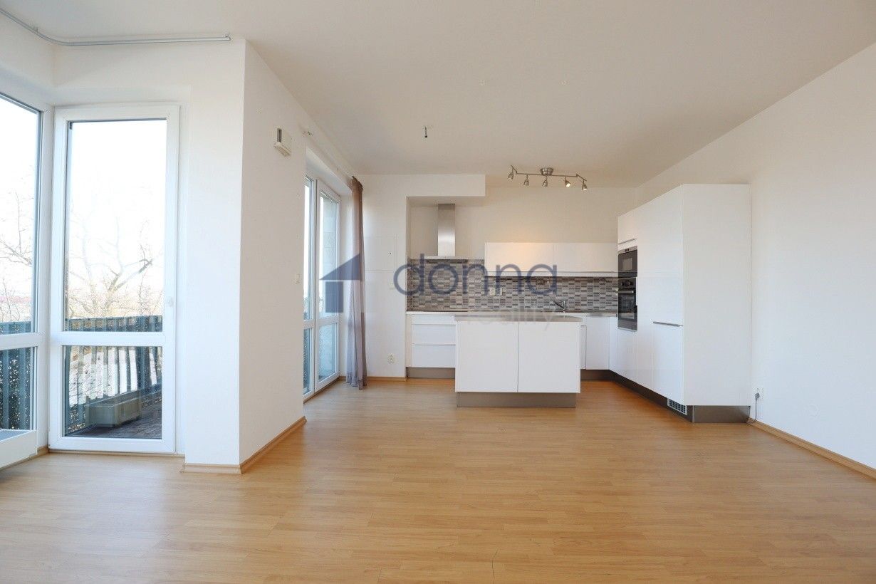 Prodej byt 2+kk - Moskevská, Praha, 60 m²