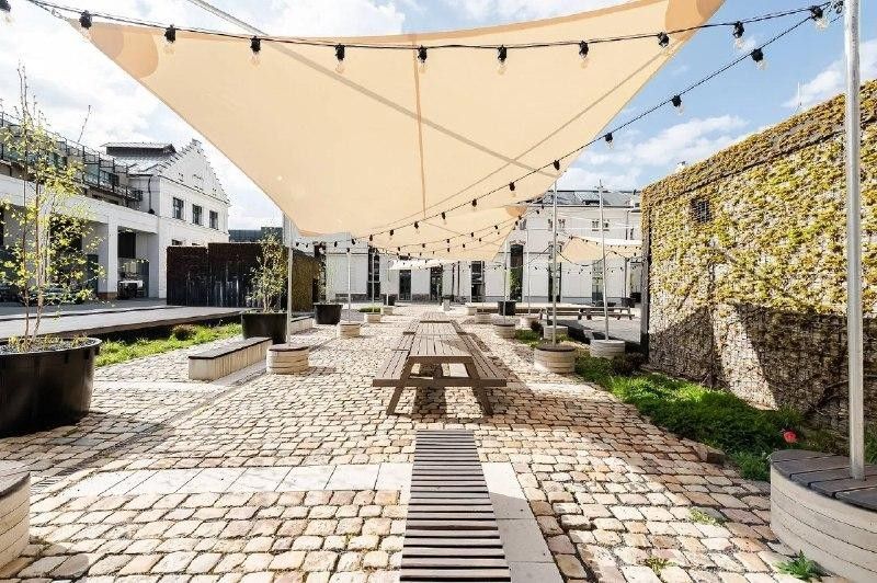 3+kk, Komunardů, Praha, 90 m² - 1