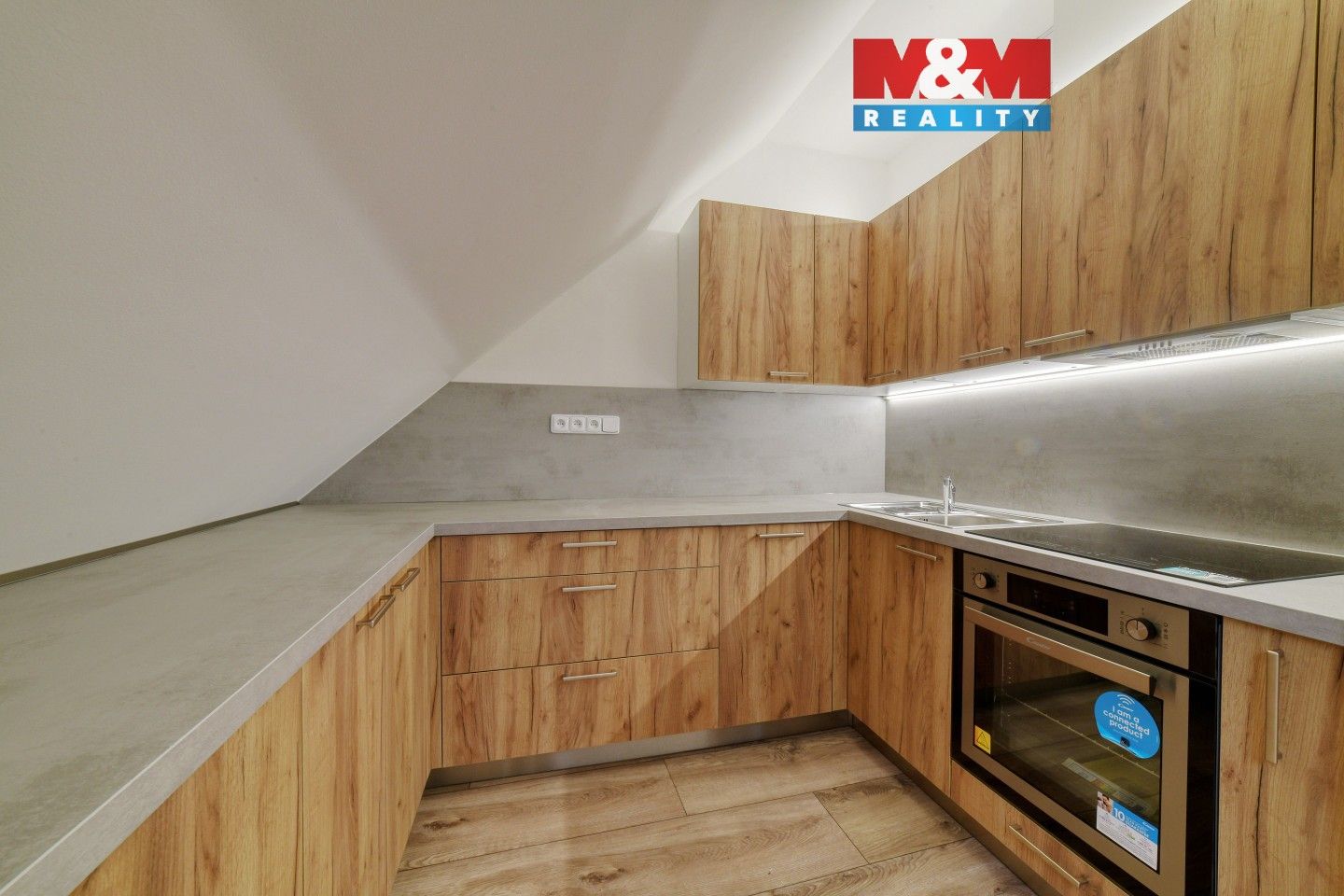 3+kk, Revoluční, Luby, 74 m²