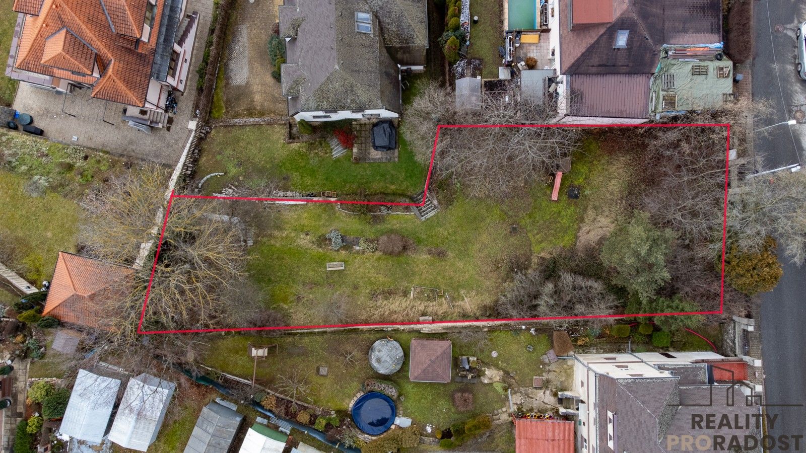 Prodej pozemek pro bydlení - Praha, 737 m² - 2
