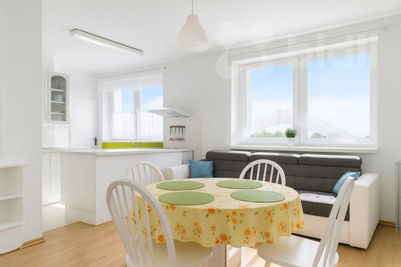 3+kk, Čejkovice, 82 m²