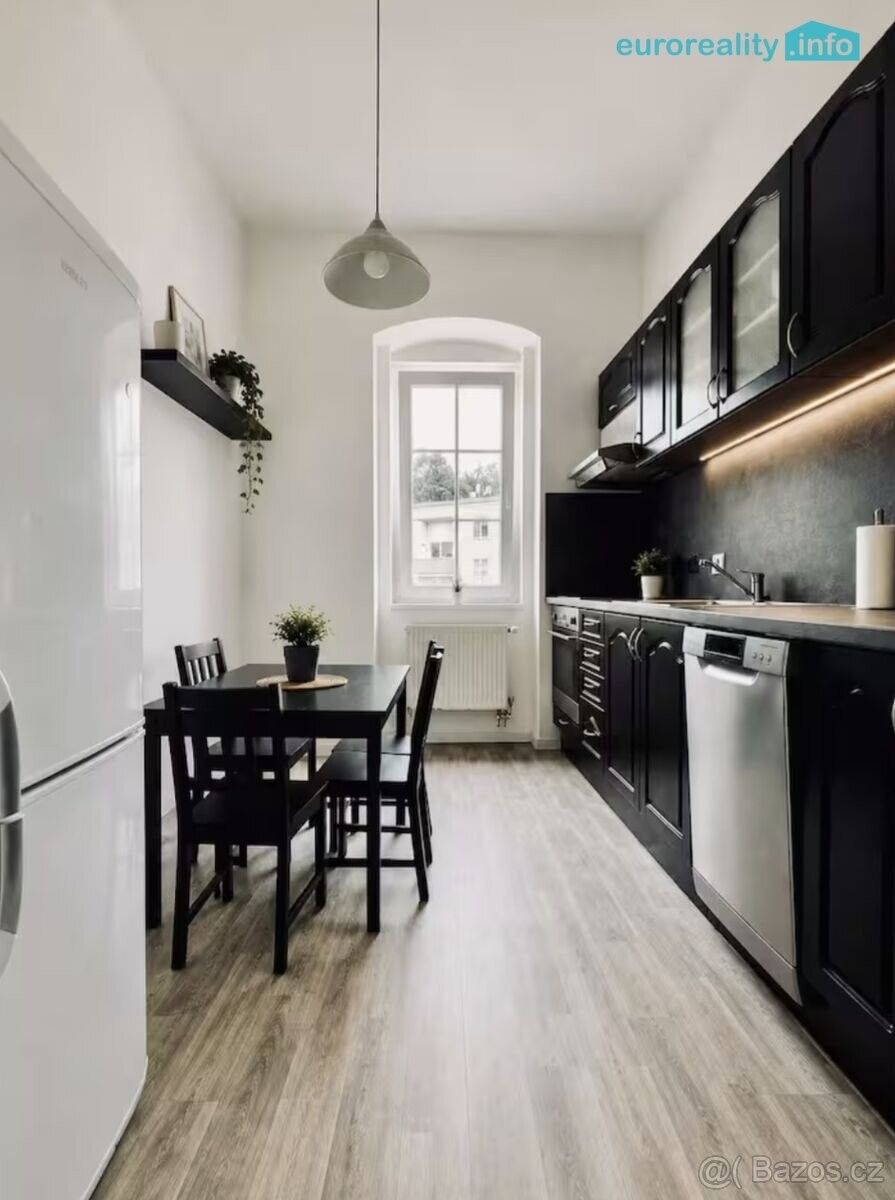 Byty, Karlovy Vary, 360 05 - 1
