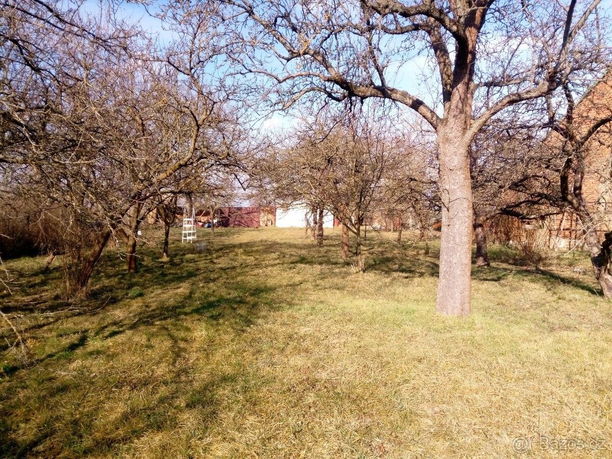 Prodej pozemek pro bydlení - Brodek u Přerova, 751 03