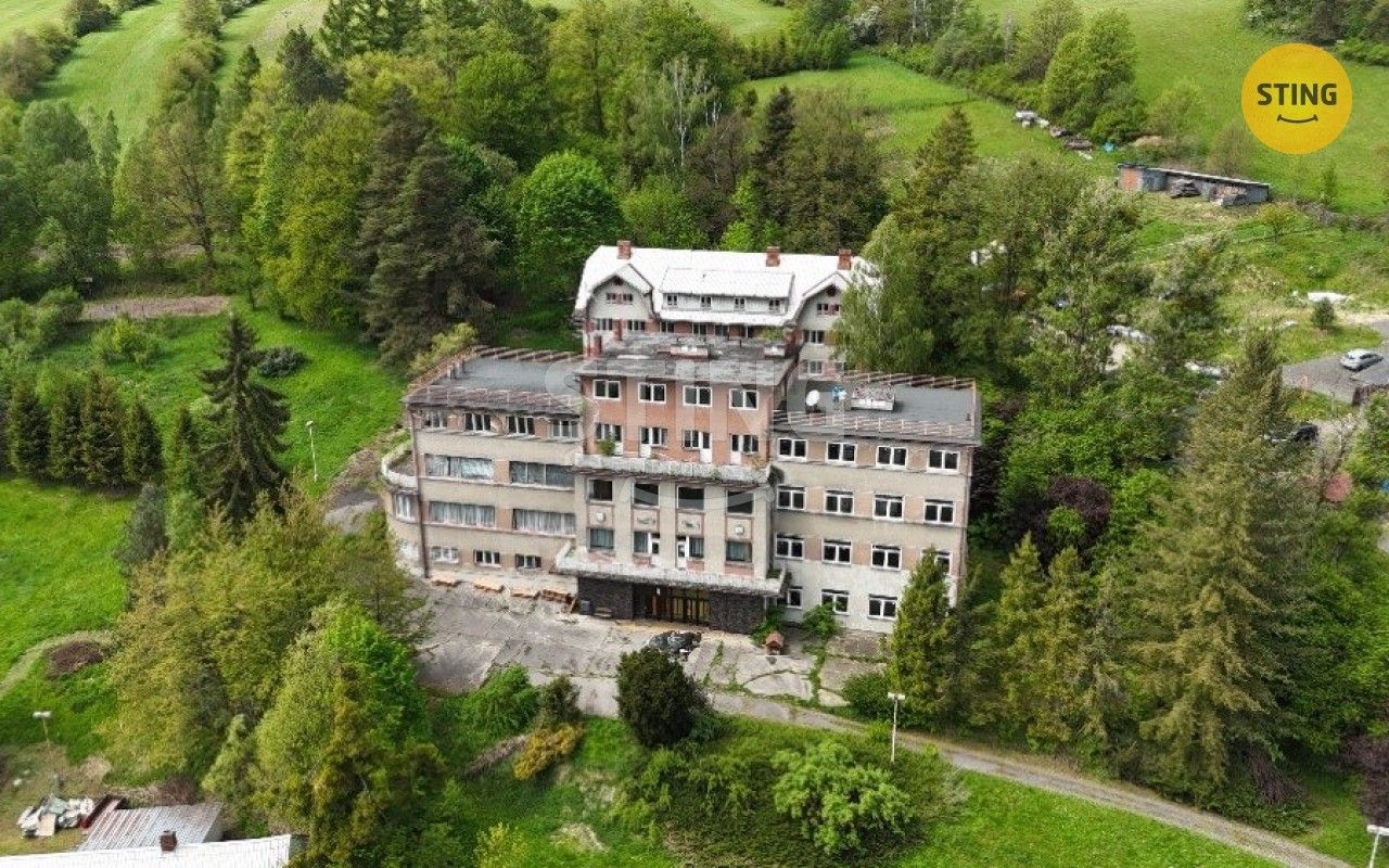 Ubytovací zařízení, Kružberk, 2 714 m²