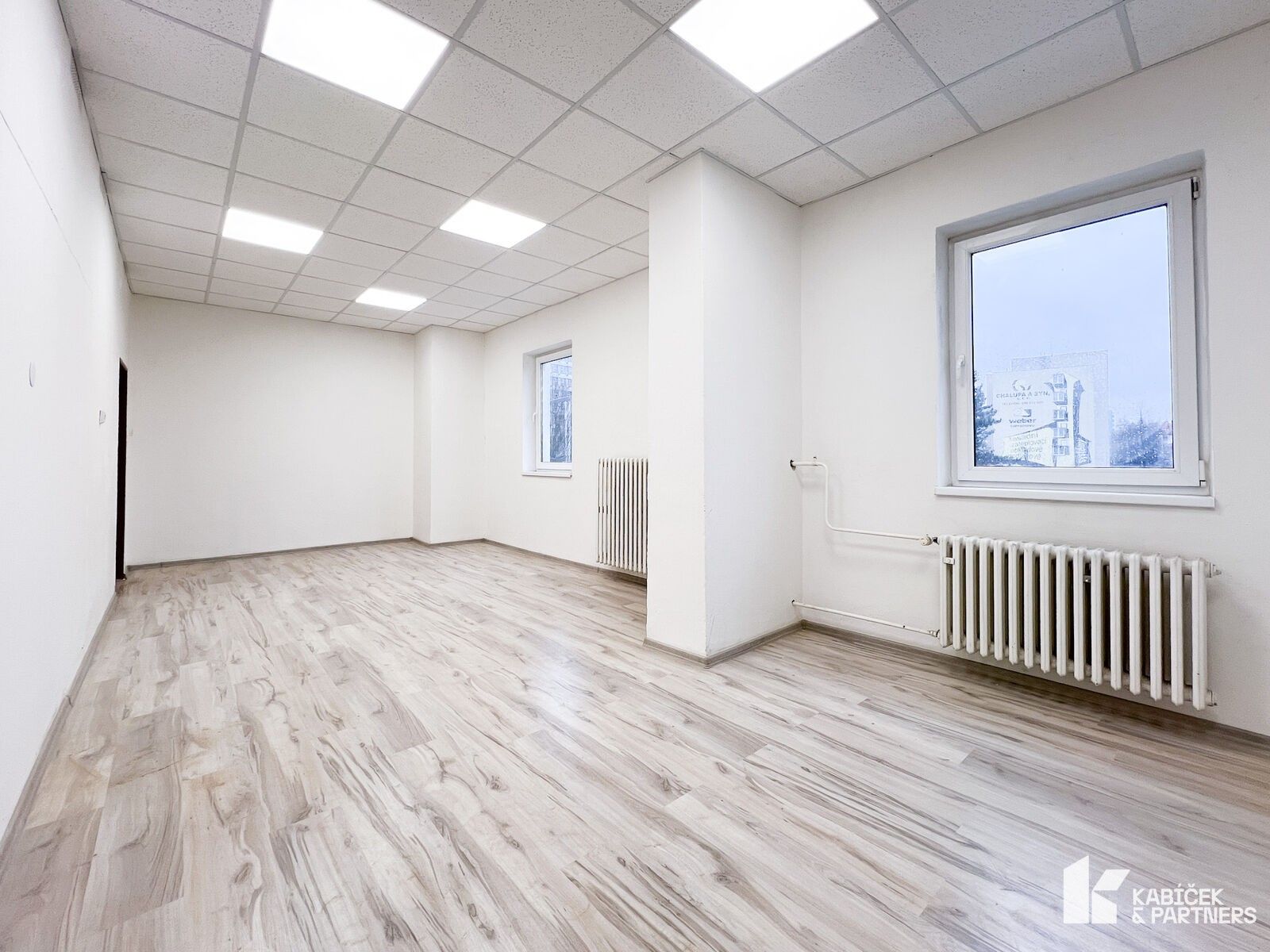 Obchodní prostory, Nové náměstí, Kopřivnice, 60 m² - 1