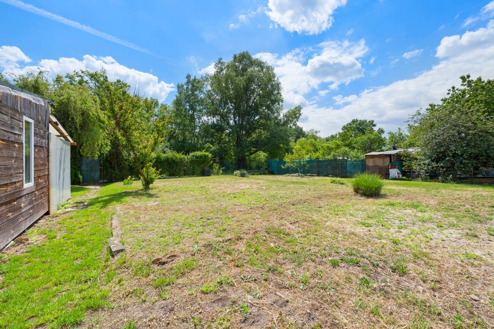 Zahrady, Hodonín, 479 m² - 2
