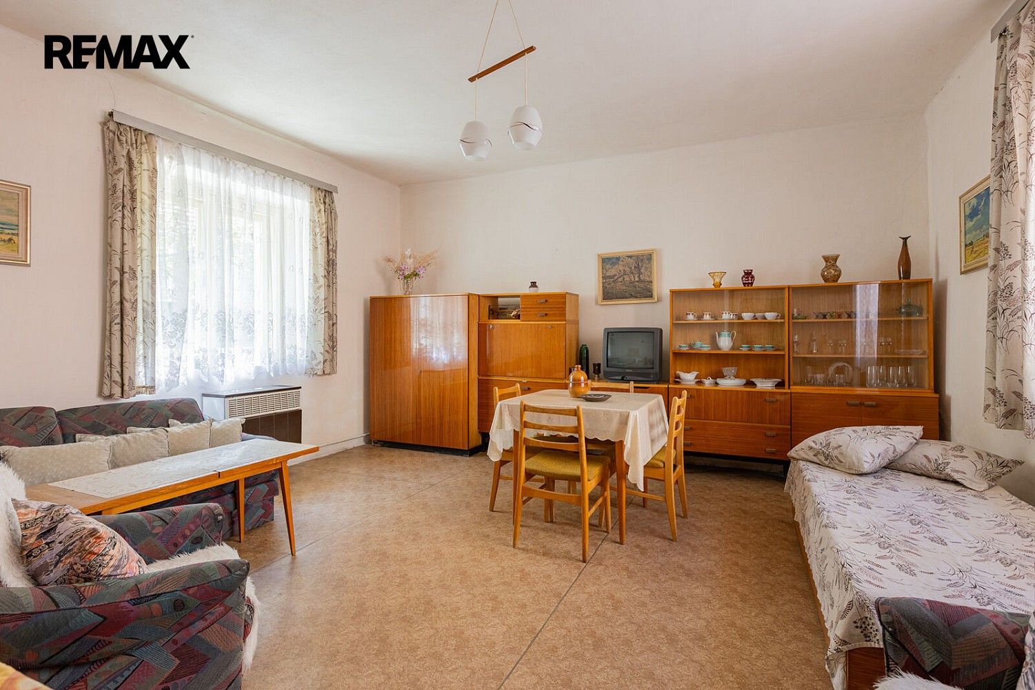 Prodej rodinný dům - Ročov, okres Louny, 140 m² - 5