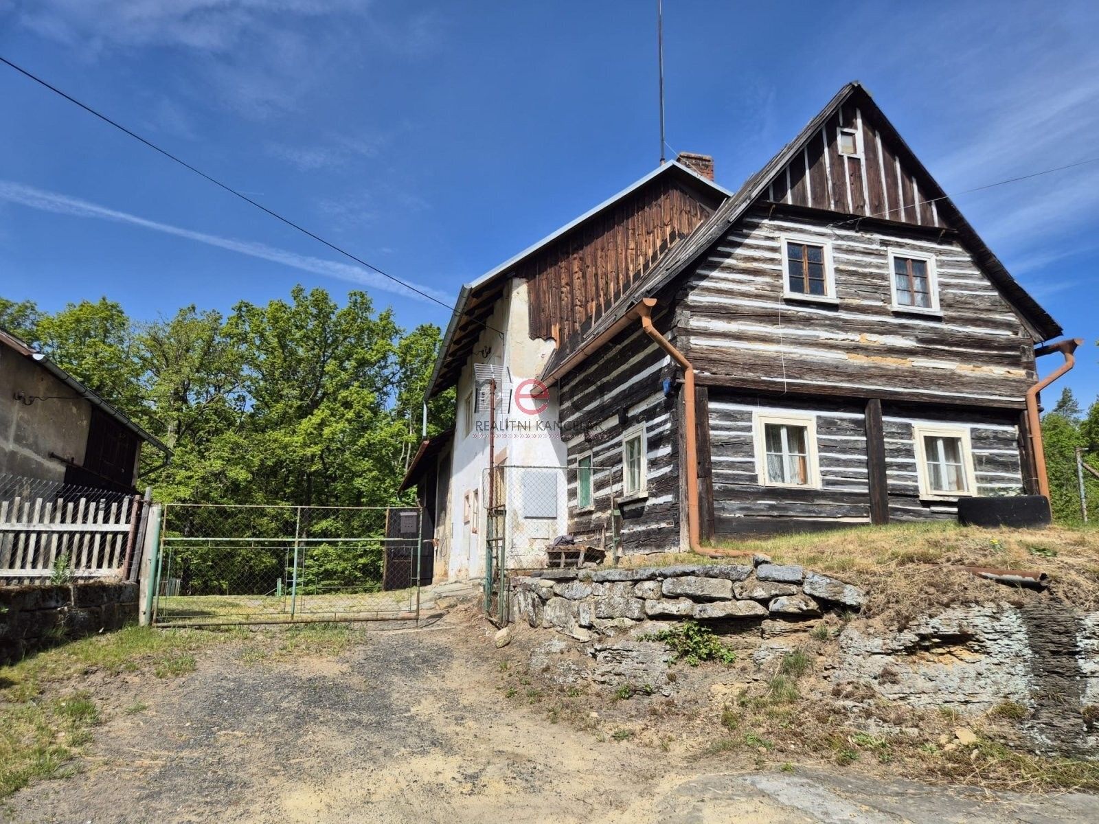 Zemědělské usedlosti, Lasvice, Zákupy, 120 m²