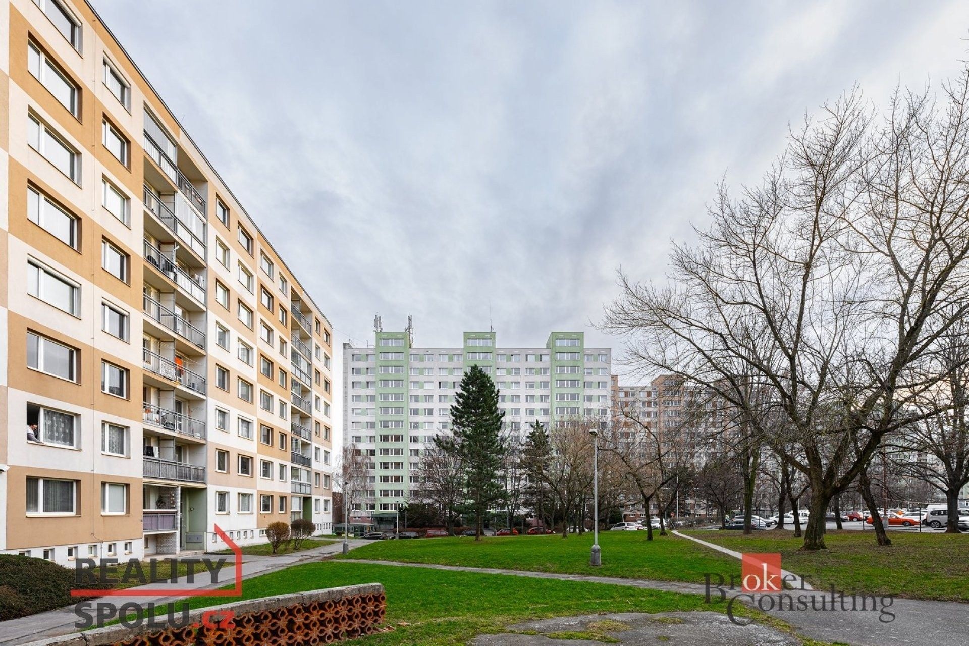 Pronájem byt 3+1 - Doubravická, Praha, 71 m²