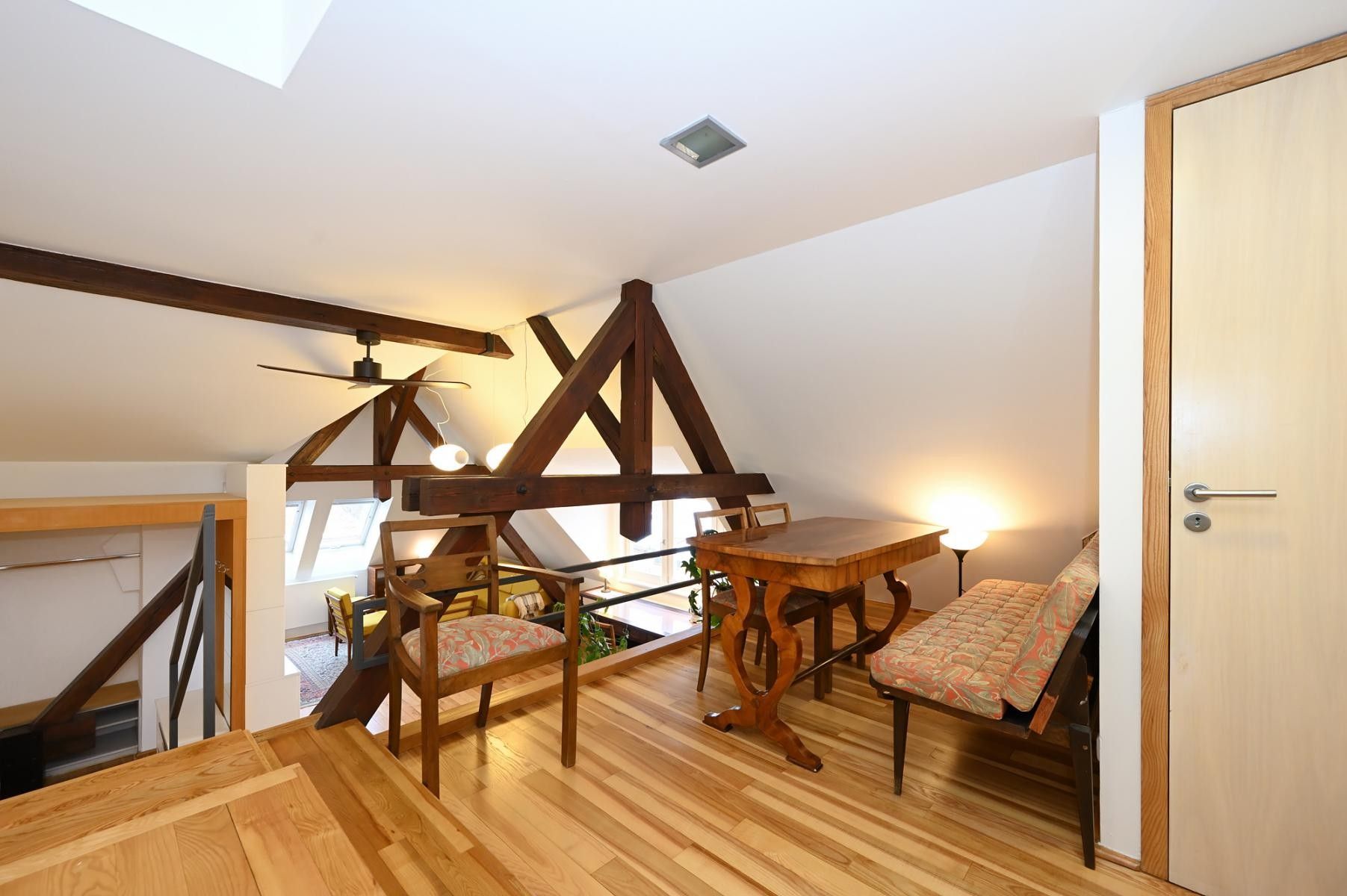 Byt 2+kk · 65 m² · Srbská, Praha - 3