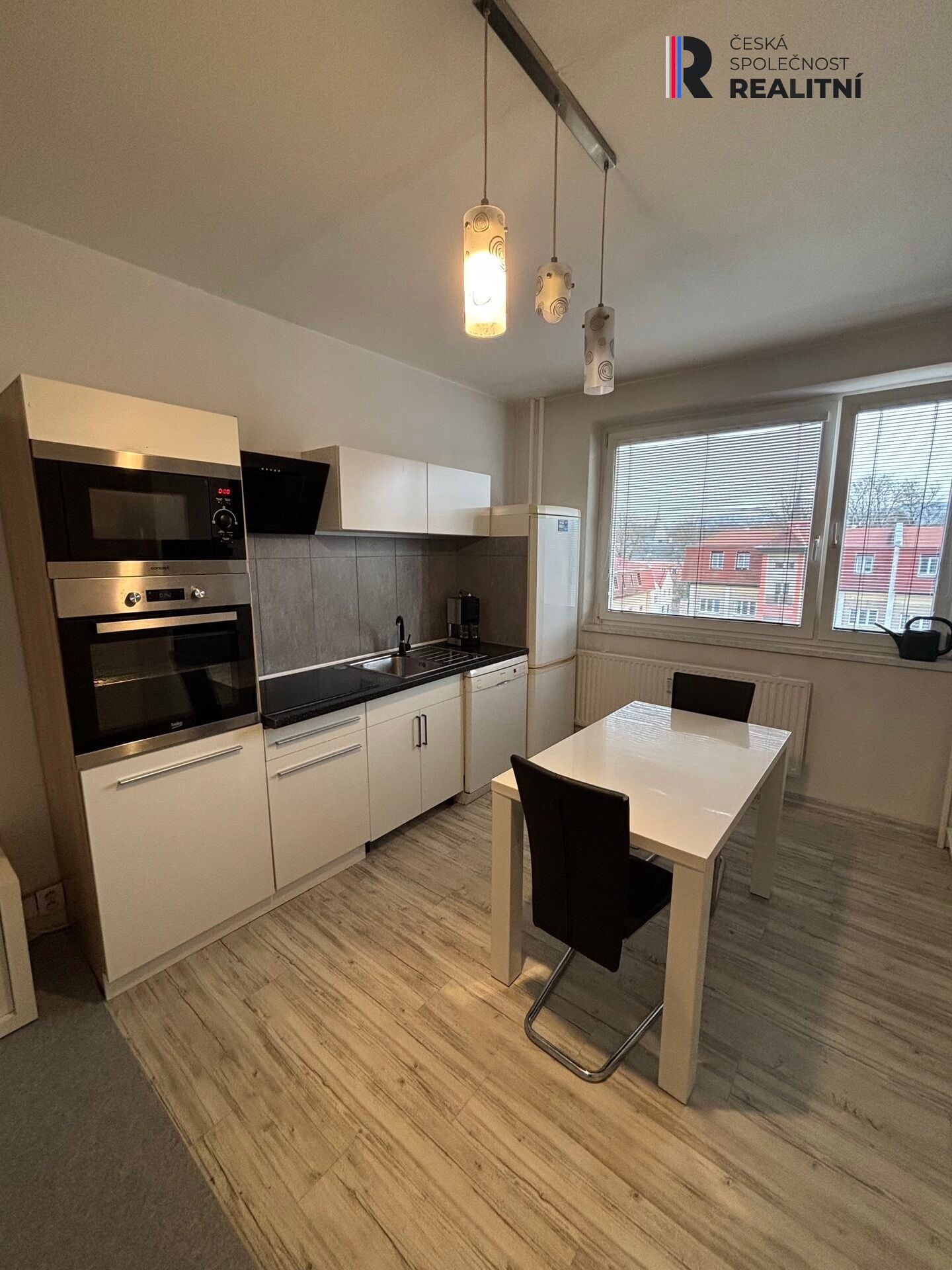 Pronájem byt 2+kk - Křížová, Sokolov, 40 m²