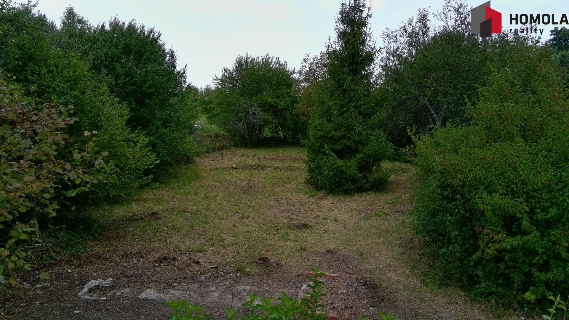 Zahrady, Luční, Havířov, 933 m² - 2