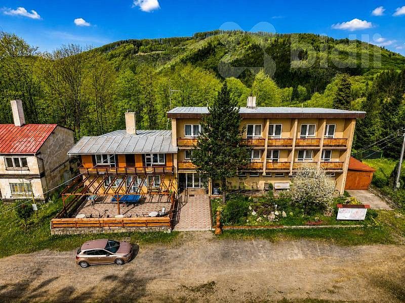 Prodej rodinný dům - Chvalčov, okres Kroměříž, 860 m² - 5