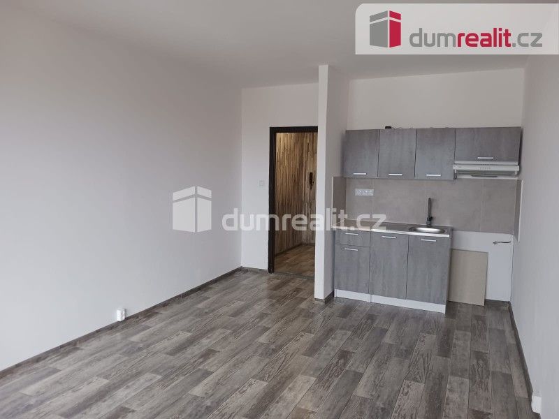Pronájem byt 1+kk - Studentská, Karviná, 29 m²