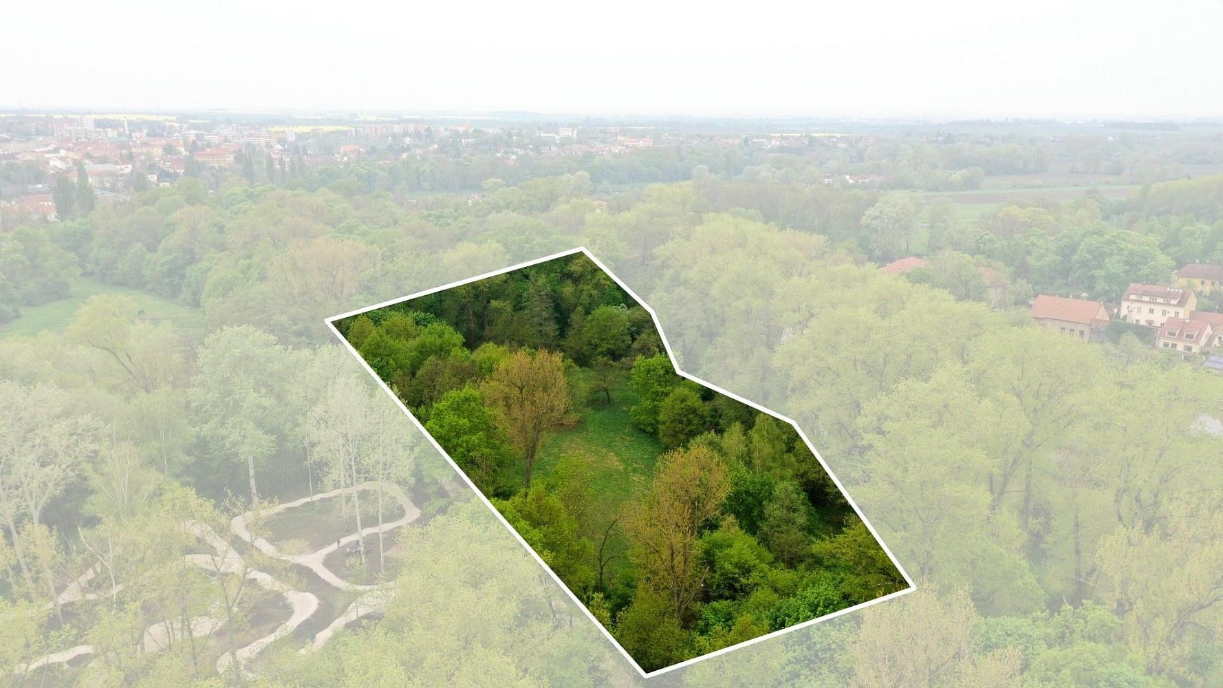 Louka, 12 291 m²