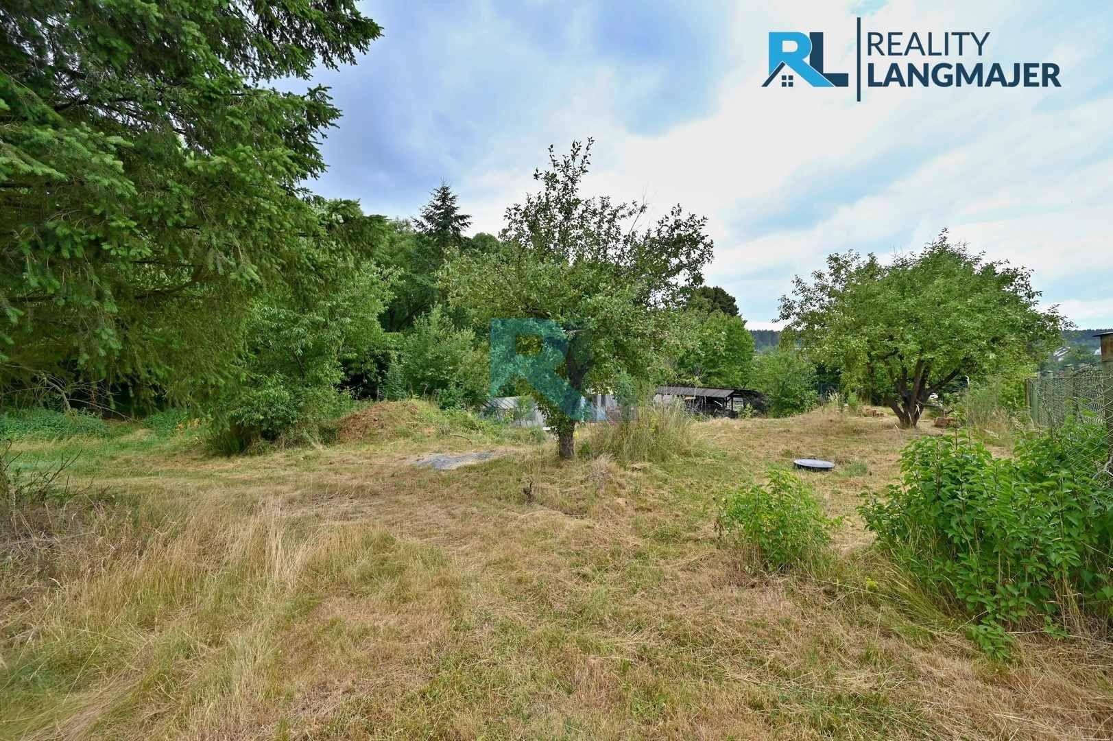 Prodej pozemek pro bydlení - Šlovice, Dobřany