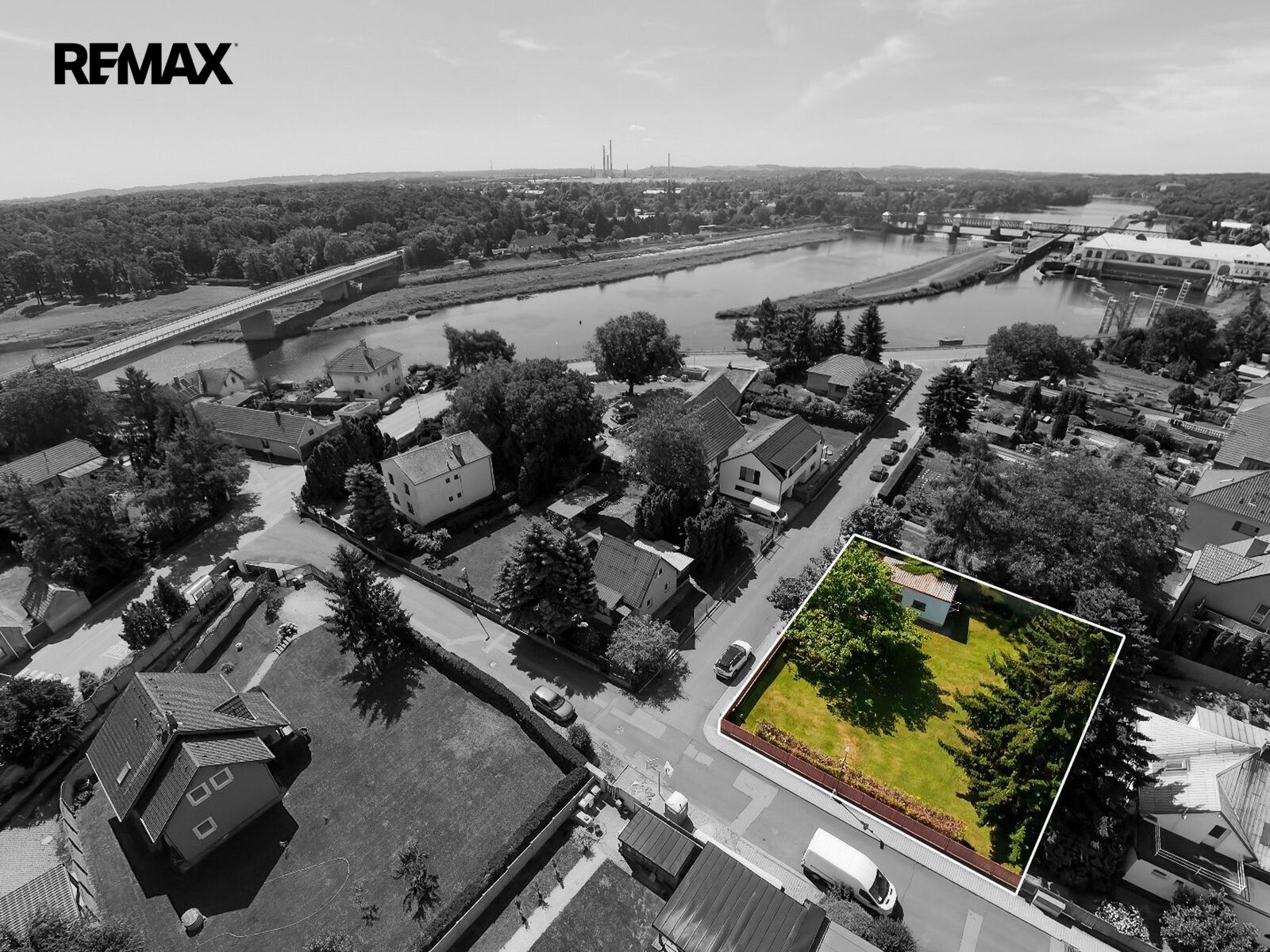 Prodej pozemek pro bydlení - Nelahozeves, 623 m² - 2