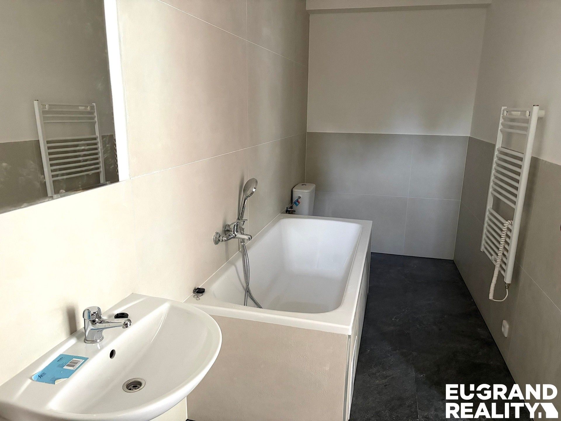 Pronájem byt 1+kk - Karlínská, Dolní Poustevna, 35 m² - 5