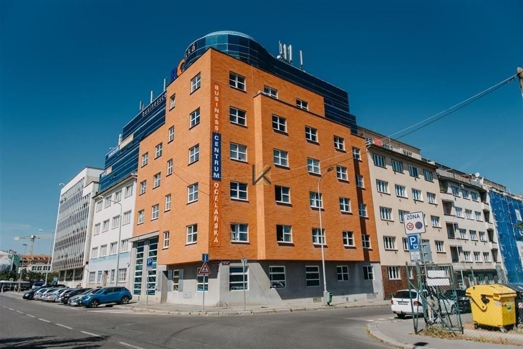 Pronájem kancelář - Ocelářská, Praha, 35 m²