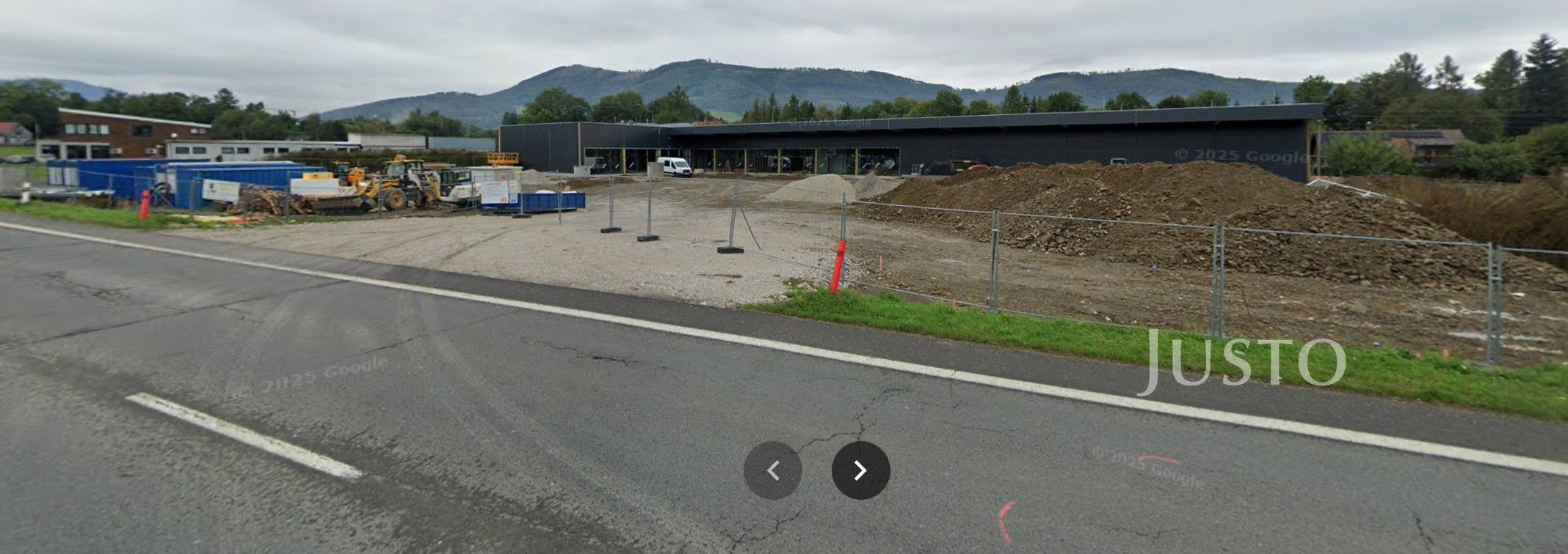 Pronájem obchodní prostory - Pstruží, 160 m²