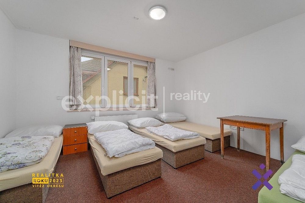 Ubytovací zařízení · 600 m² · Zlín - Louky, Zlínský kraj - 4