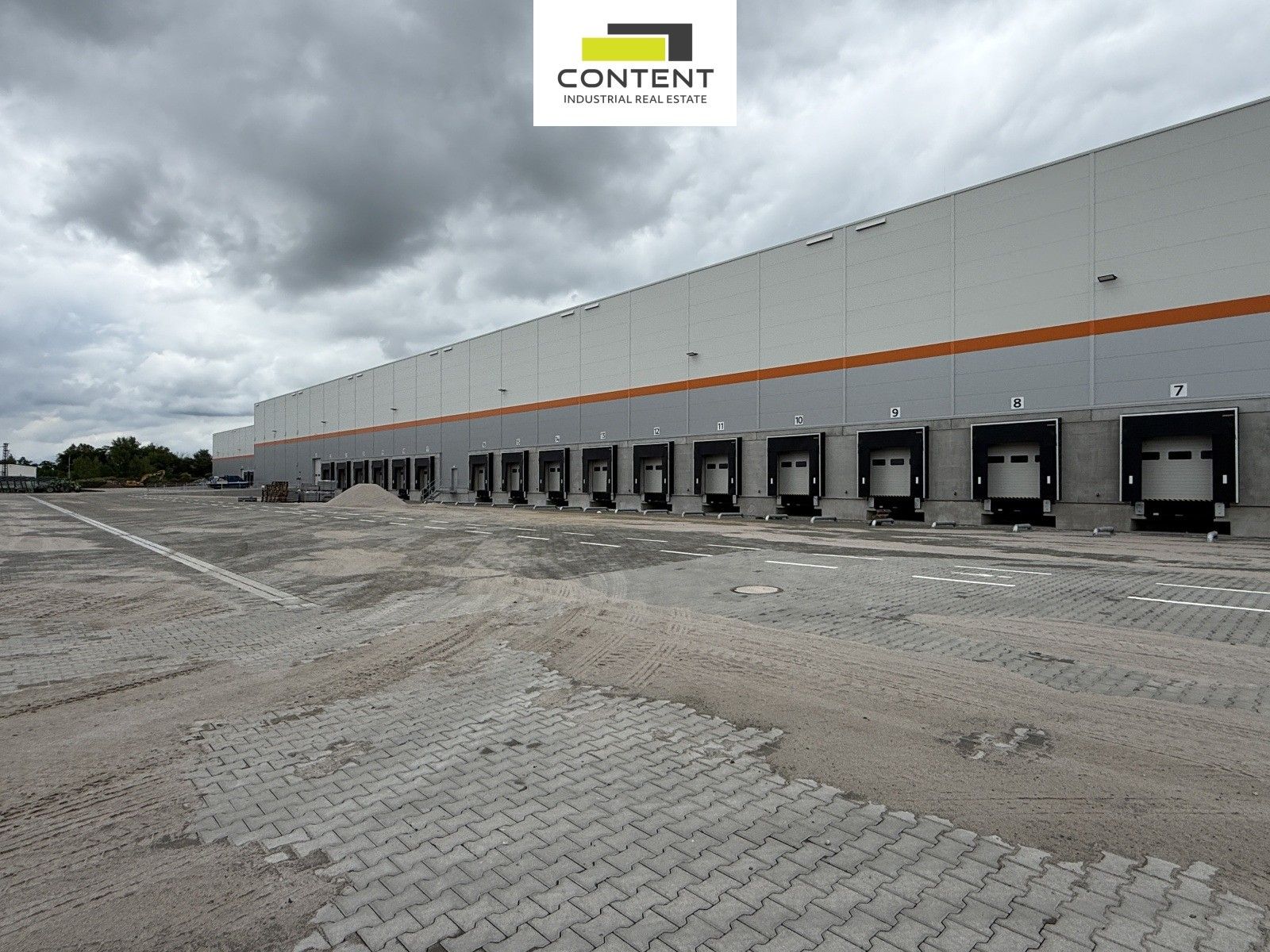 Sklady, Lužec nad Vltavou, 5 000 m² - 2