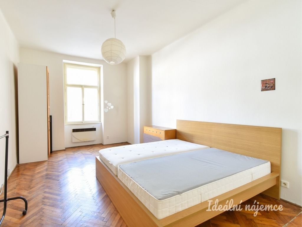Pronájem byt 2+kk - Čajkovského, Praha, 47 m²