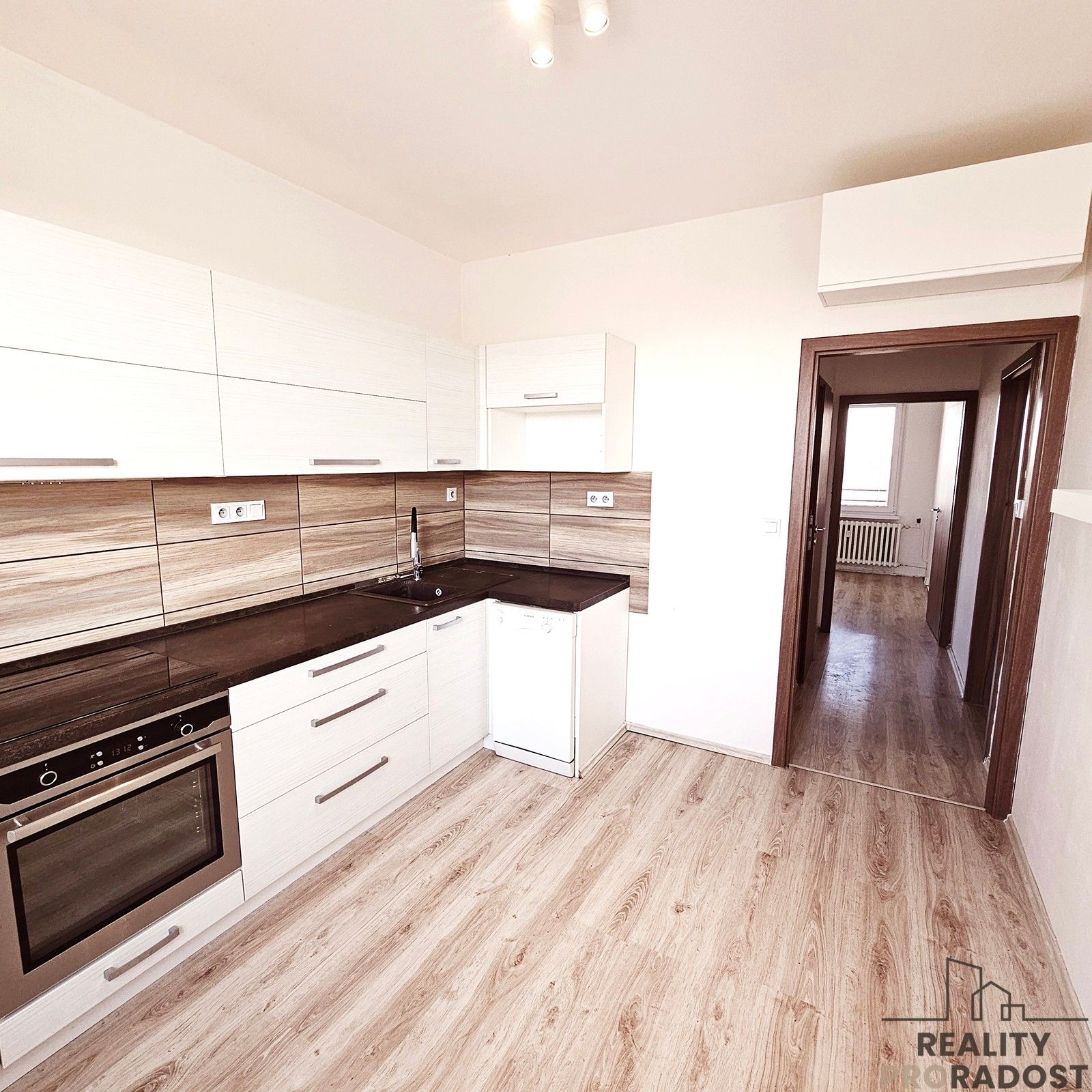 Byt 3+1 · 64 m² · Slunečná, Hodonín - 3