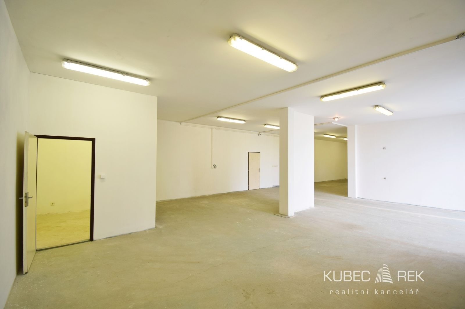Sklady, Řípec, 247 m² - 2