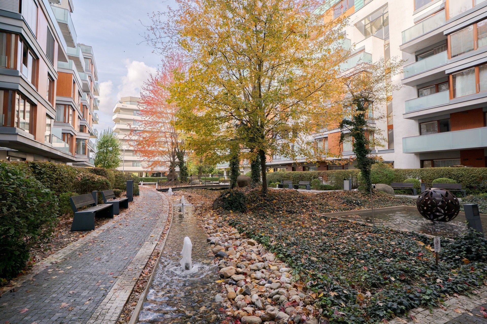 3+kk, Rohanské nábřeží, Praha, 123 m² - 2