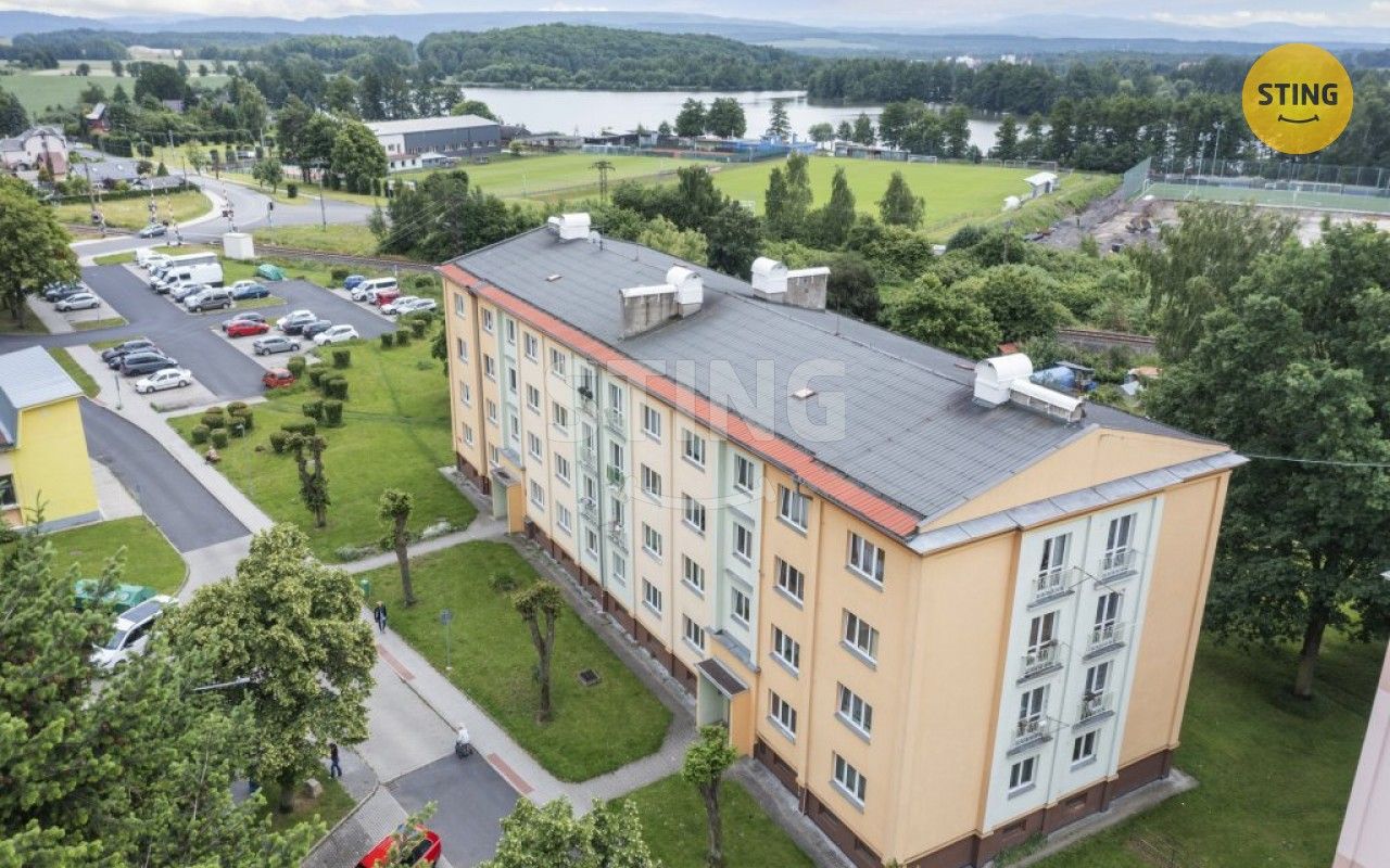 Pronájem byt 2+1 - Tovární, Nová Role, 60 m²
