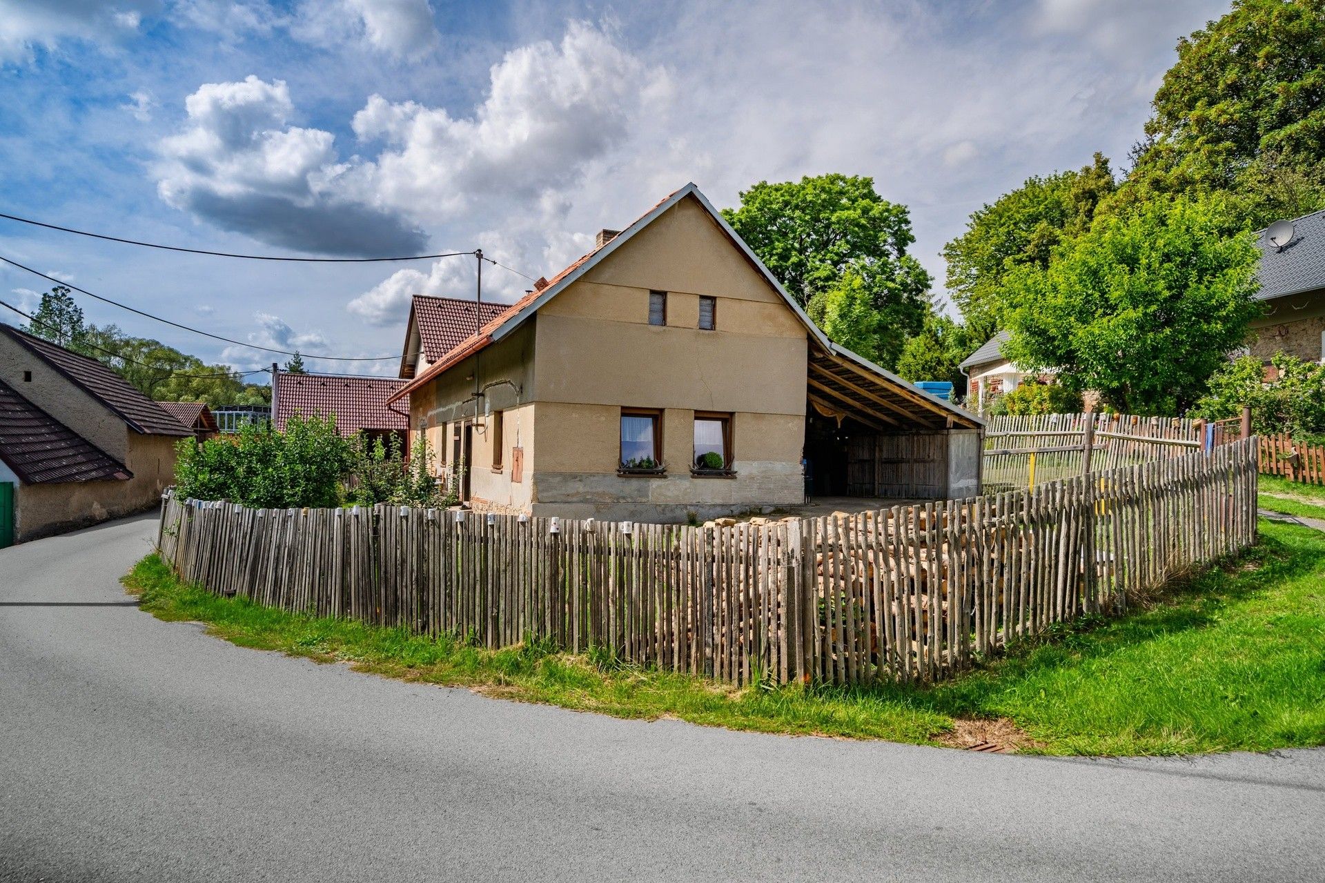 Rodinné domy, Divišov Křešice, 82 m² - 1