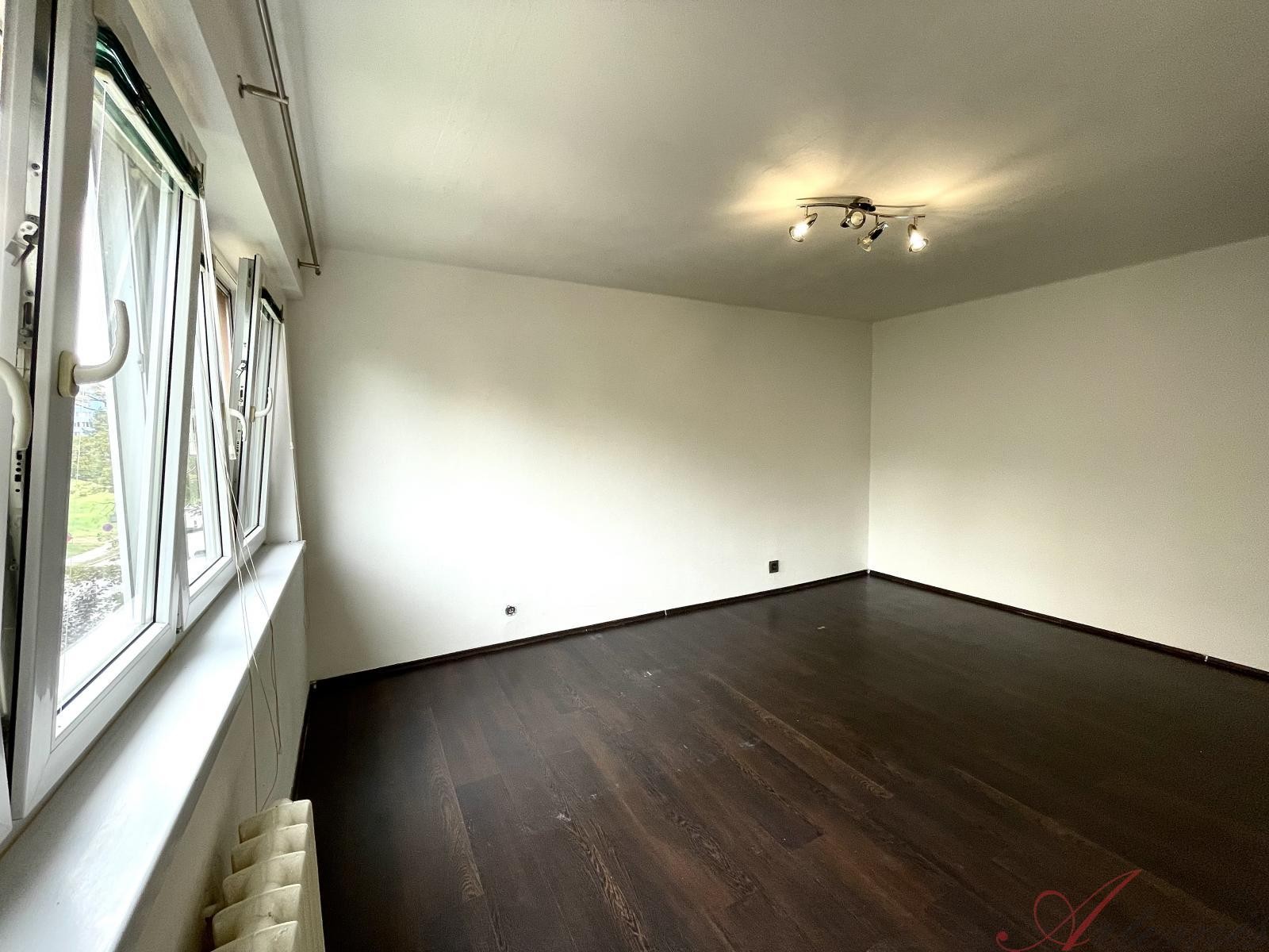 Pronájem byt 1+1 - Alžírská, Ostrava Poruba, 27 m² - 5