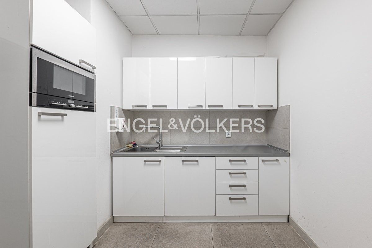 Kancelář · 40 m² · Modřanská 307, Praha Hodkovičky - 3