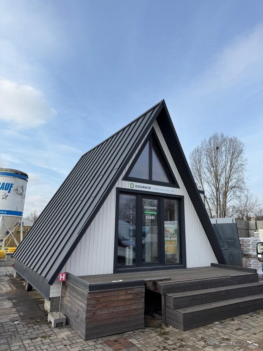 Chaty, Praha, 140 00, 40 m²