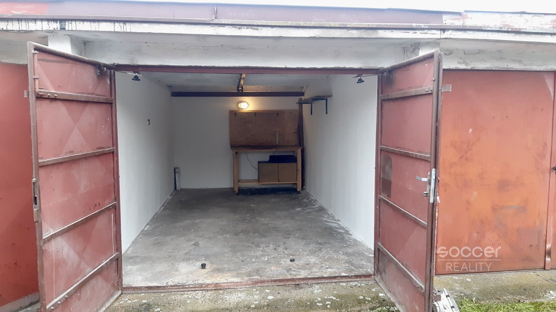 Pronájem garáž - Zalužanská, Mladá Boleslav, 19 m²