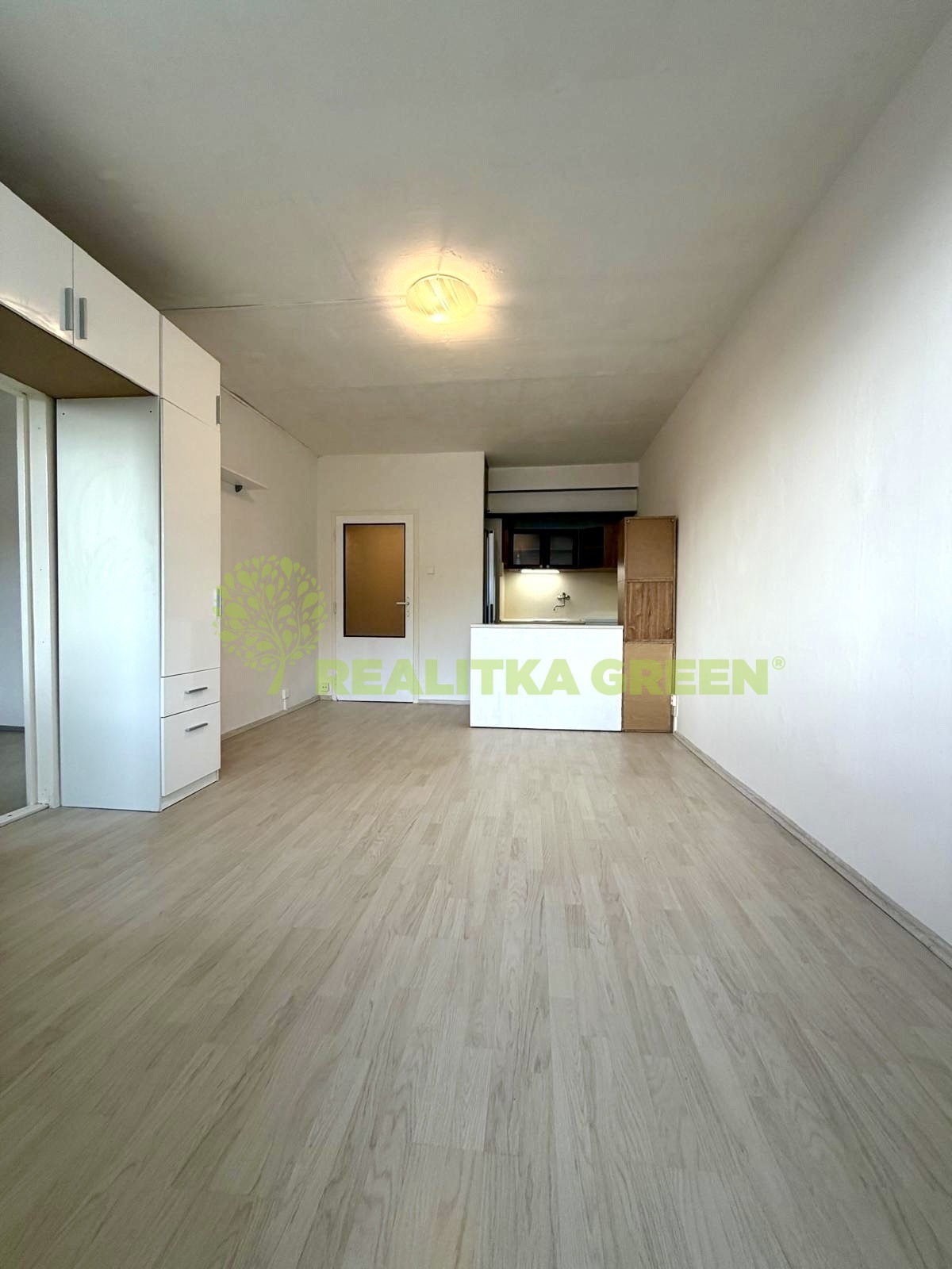 Prodej byt 2+kk - Okružní, Vsetín, 39 m² - 2