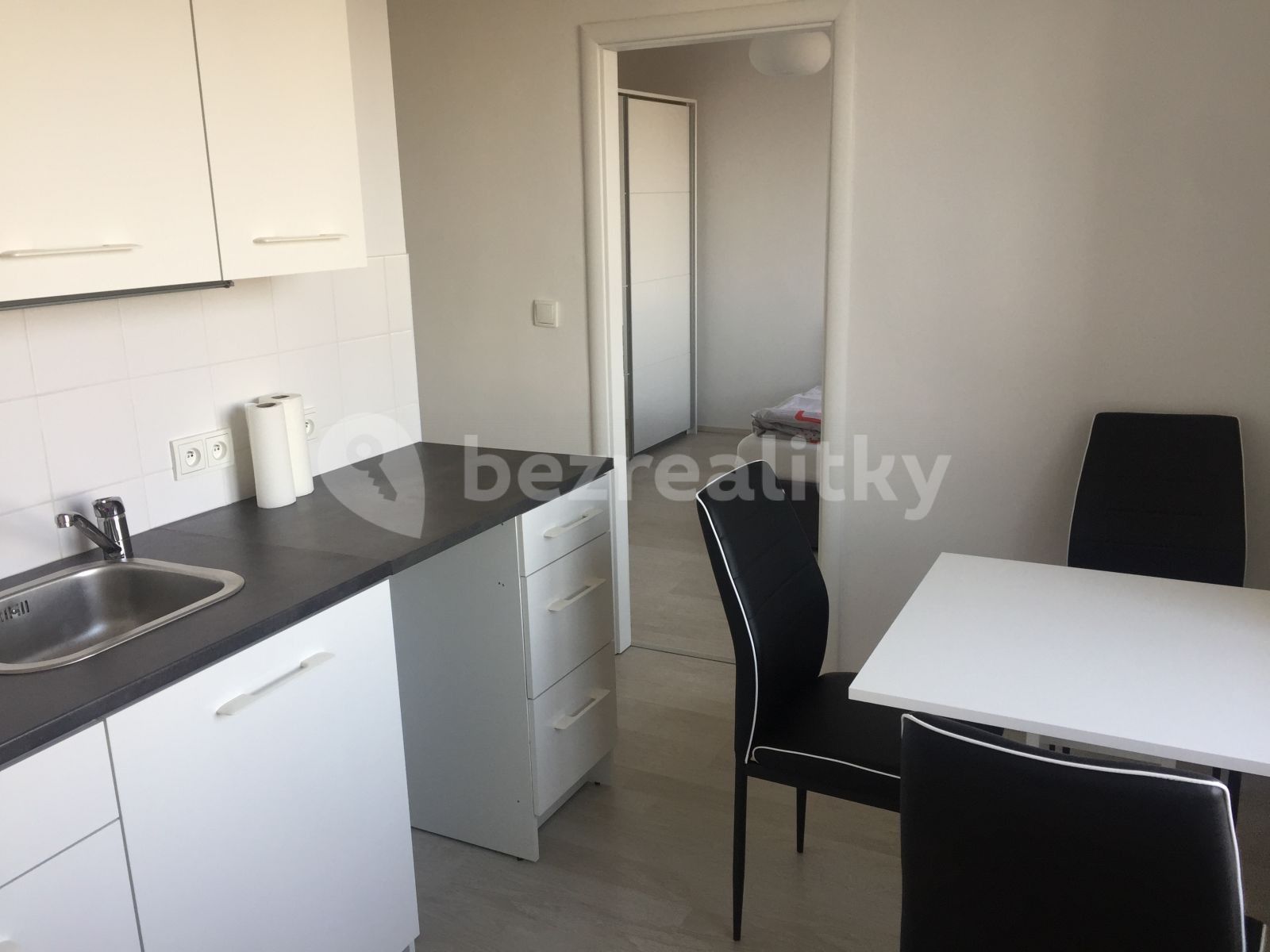 Pronájem byt 2+1 - Pod Lipami, Praha - Žižkov, 56 m² - 2