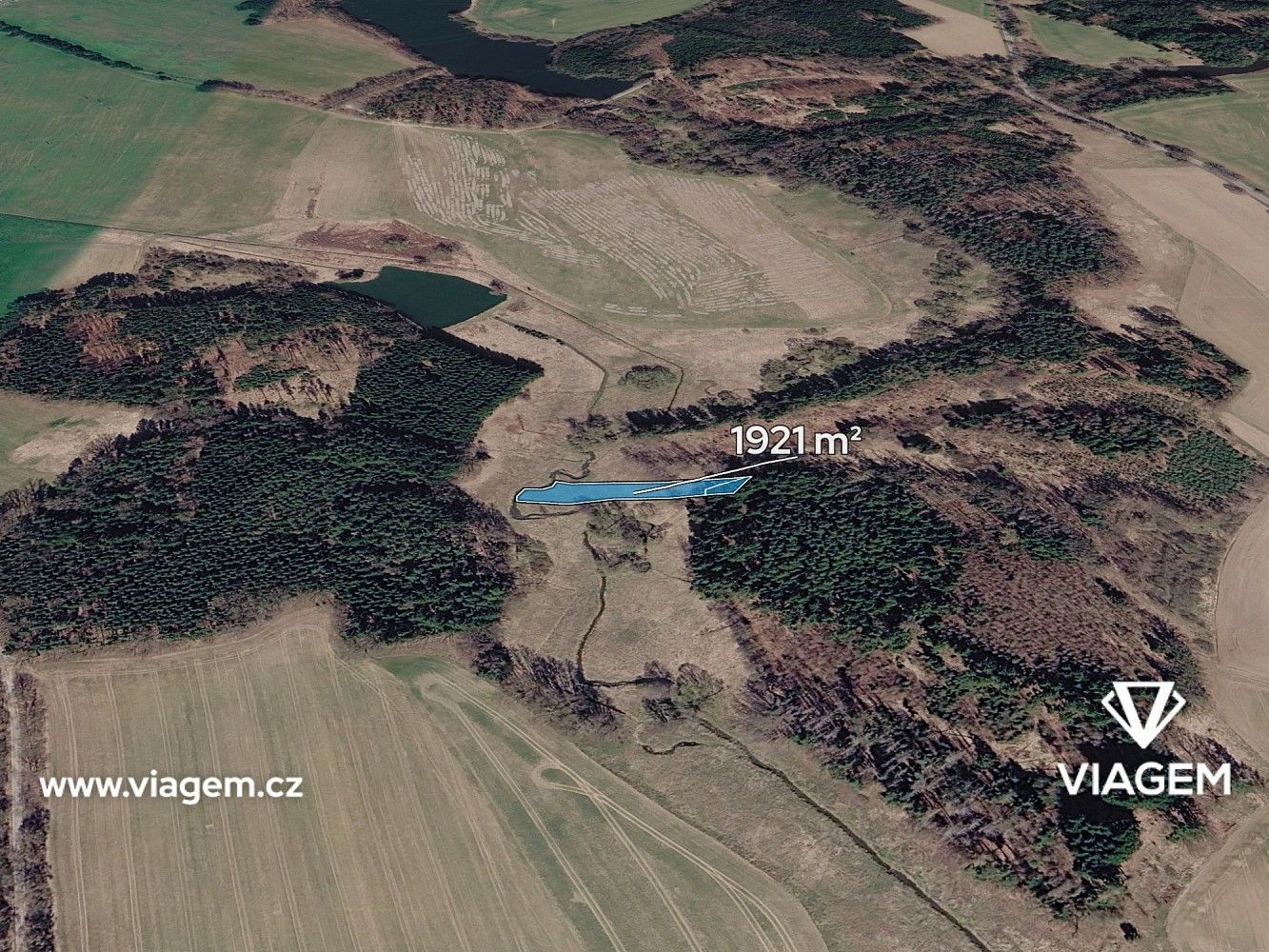 Zemědělský pozemek, 1 921 m²