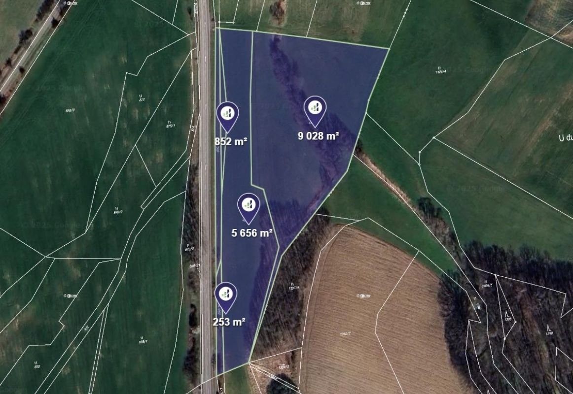 Louky, Vrbatův Kostelec, 1 579 m²