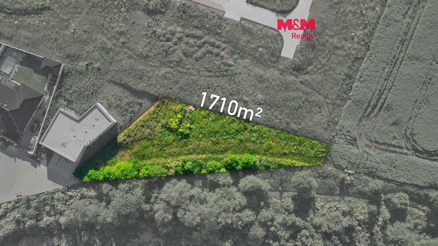Pozemek pro bydlení, 1 710 m²