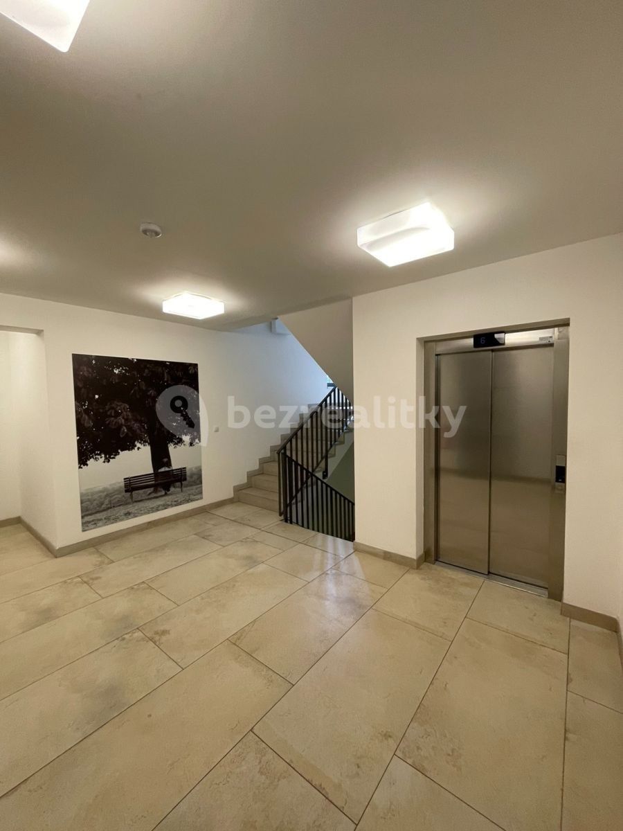 Pronájem byt 2+kk - Kališnická, Praha - Žižkov, 50 m² - 5