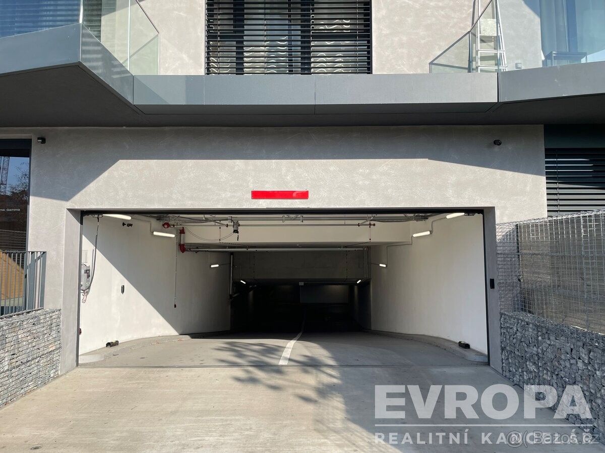 Ostatní, Praha, 100 00